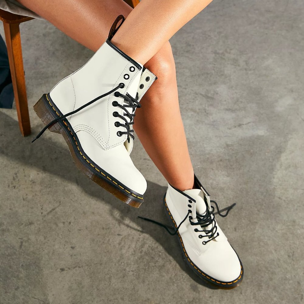 Dr. Martens 1460 Smooth Lace-Up Boots